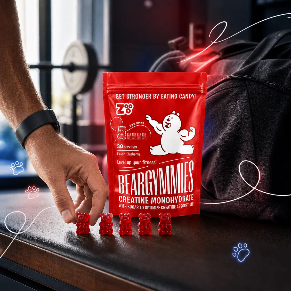 Dagelijkse routine met vijf Beargymmies Blueberry creatine gummies naast een sporttas in de gym