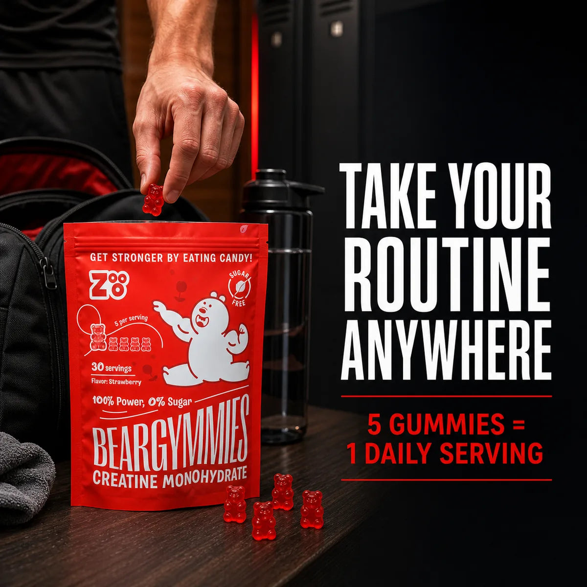 Beargymmies Performance+ creatine gummies naast een sporttas voor een eenvoudige dagelijkse routine onderweg